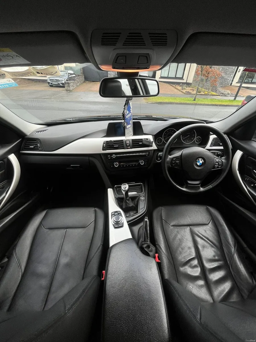 BMW 318d - Image 3