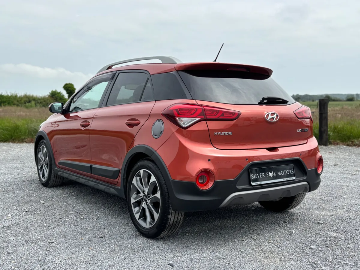 2016 Hyundai i20 Active 1.0 Turbo | ONLY 53,000 KM - Image 4