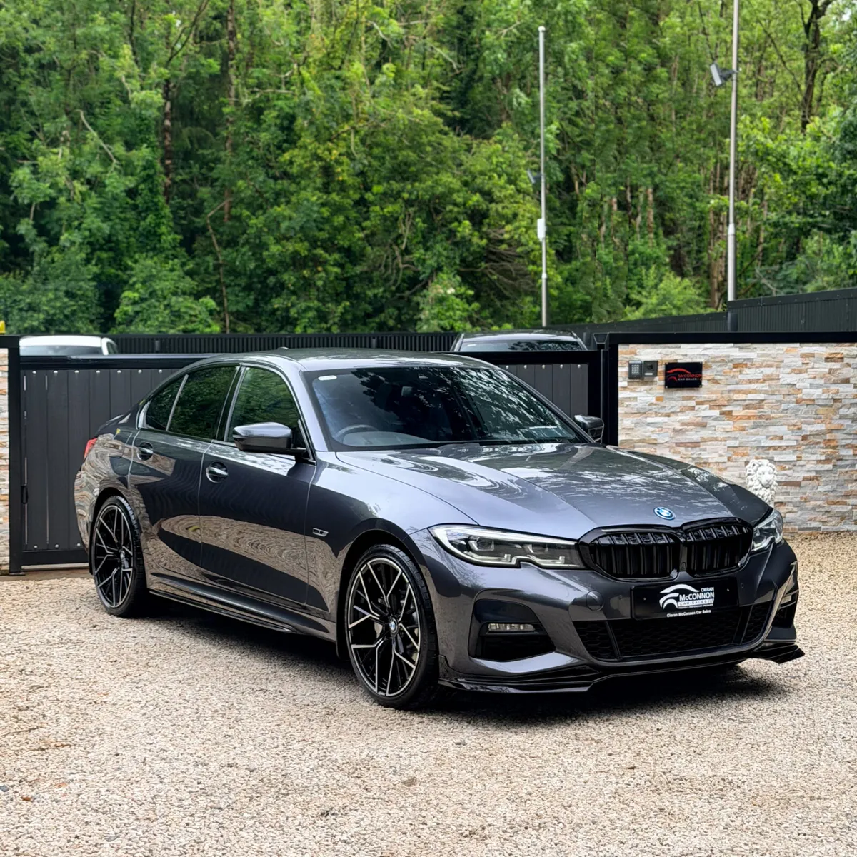 2022 (221) BMW 330E MSPORT *BATTERY HEALTH CHECKED - Image 1