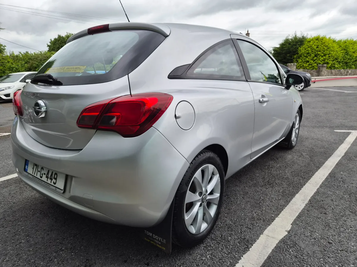 Opel Corsa 2017 1.4L Petrol Manual - Image 3