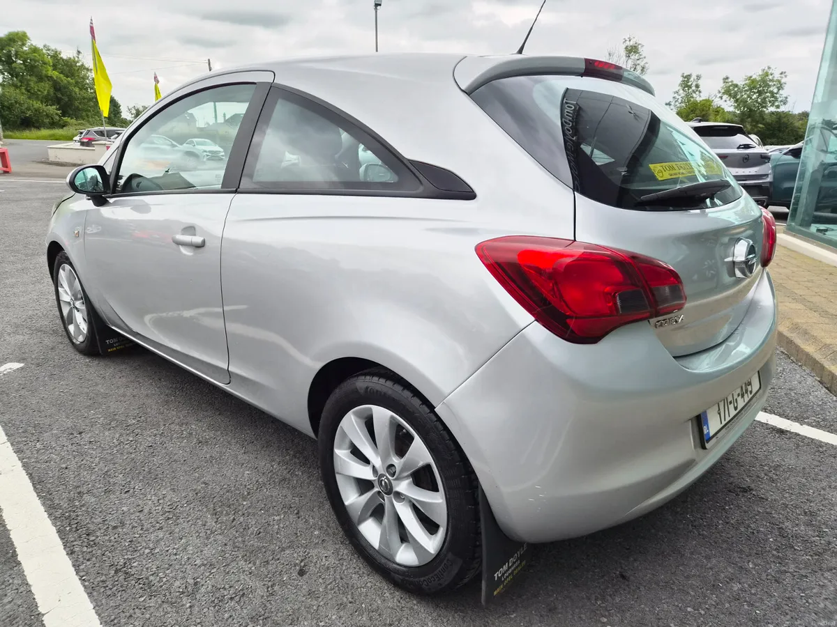 Opel Corsa 2017 1.4L Petrol Manual - Image 6