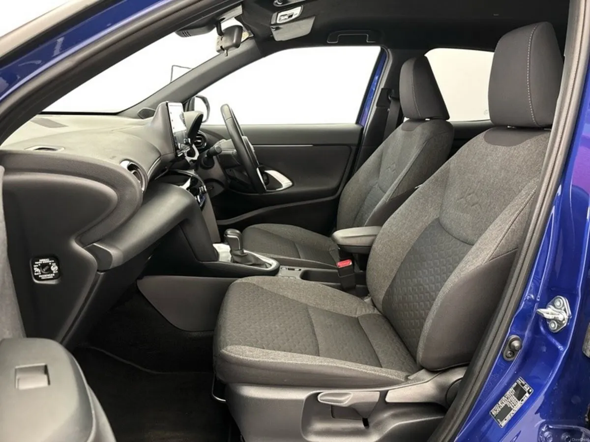 Toyota Yaris Cross LUNA SPORT - Image 6