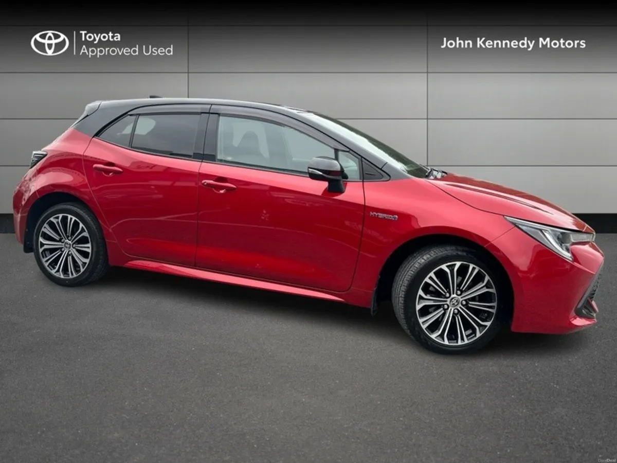 Toyota Corolla HYBRID L/SPORT HB - Image 3