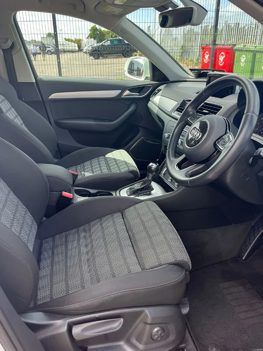 2016 Audi Q3 1.4 TFSI Automatic - Image 4