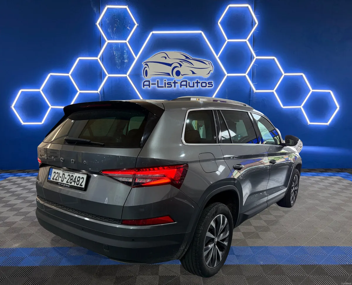 Skoda Kodiaq 2.0TDI DSG 7 Seat AMB / FINANCE AVAIL - Image 2