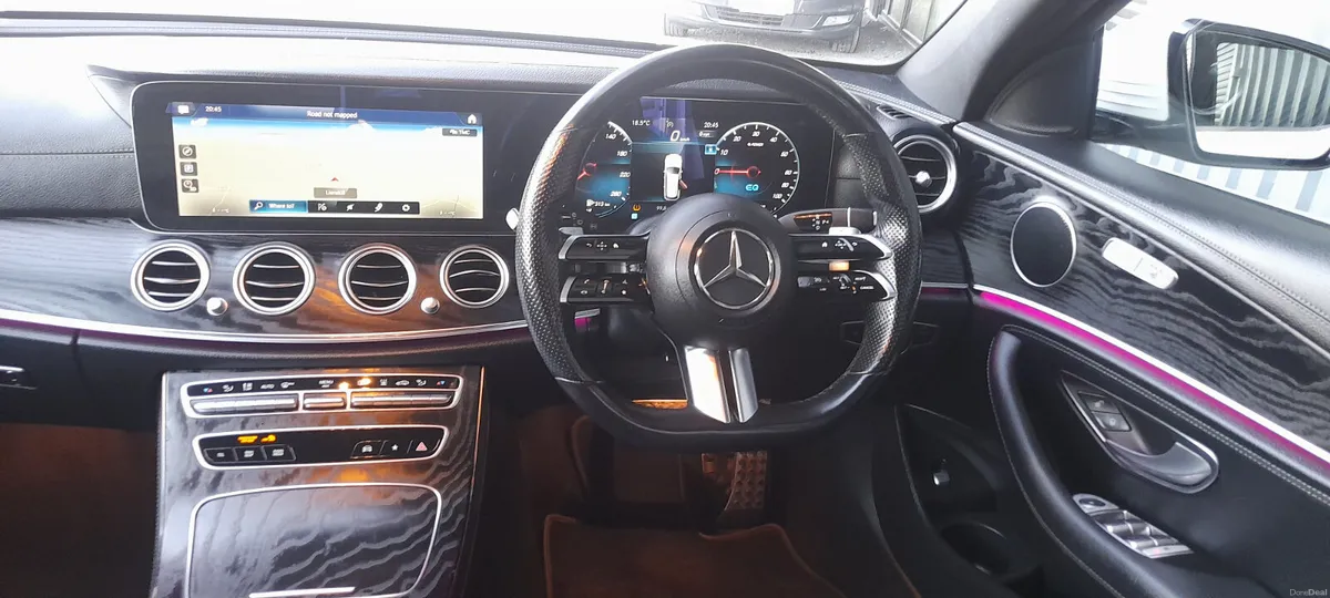 Stunning E300de AMG-Line Estate - MASSIVE SPEC. - Image 5