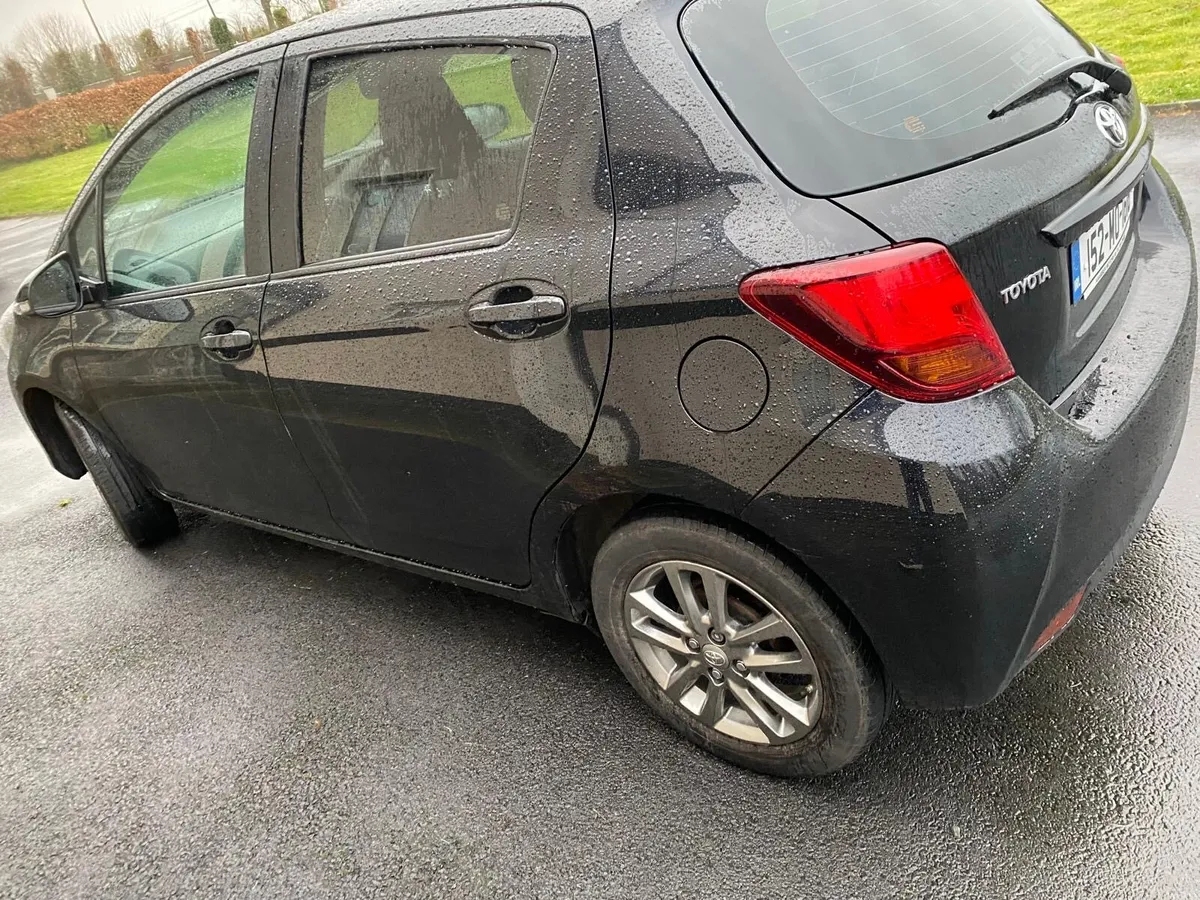 Toyota Yaris - Image 3