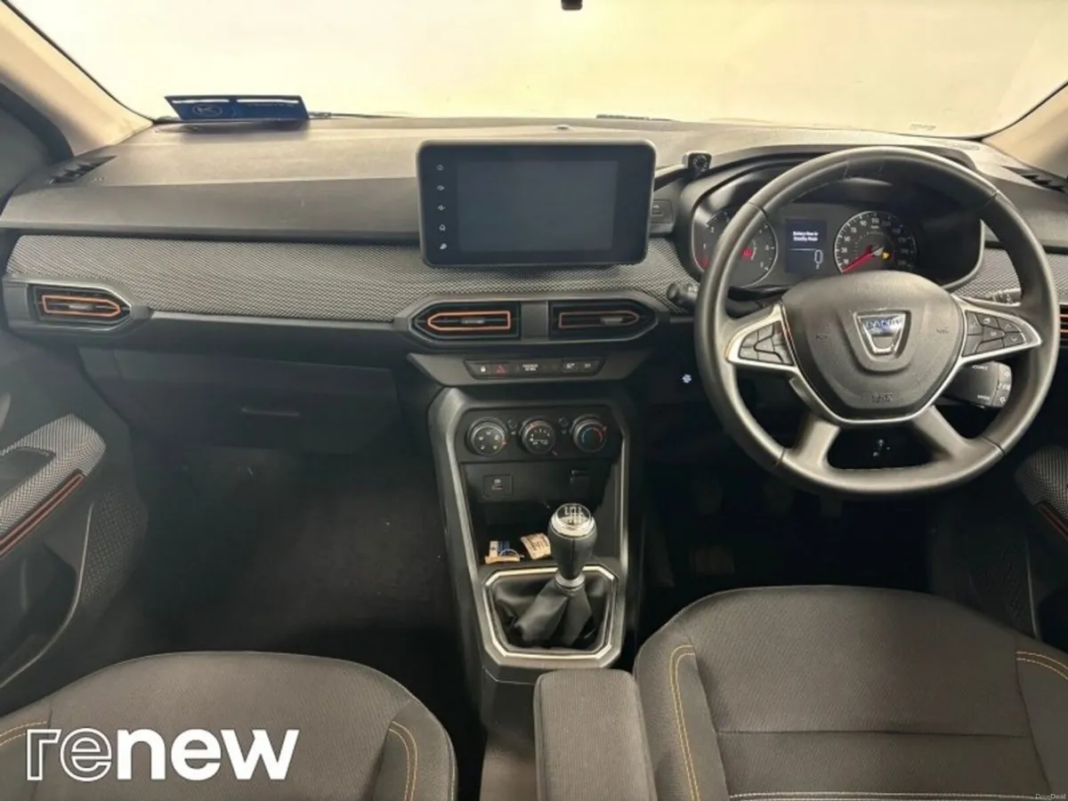 Dacia Sandero Stepway TCe 90 STEPWAY Comfort - Image 2