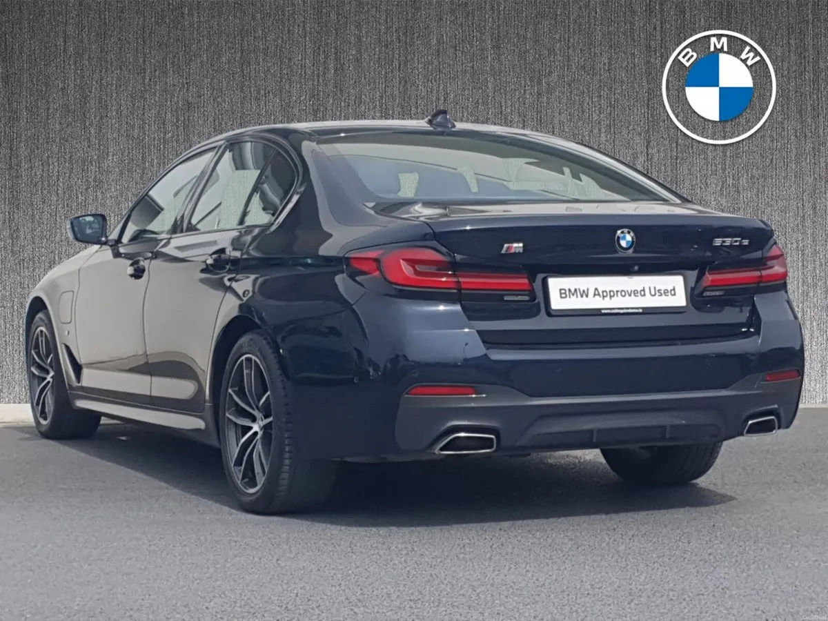 BMW 5-Series 530e M Sport - Image 2