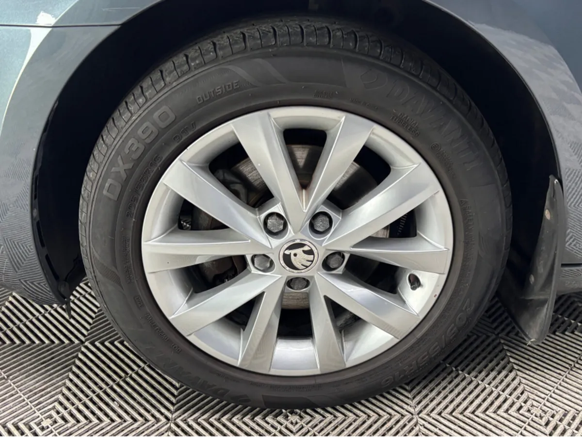 Skoda Octavia AMBITION 1.0 TSI 115HP 4DR - Image 3