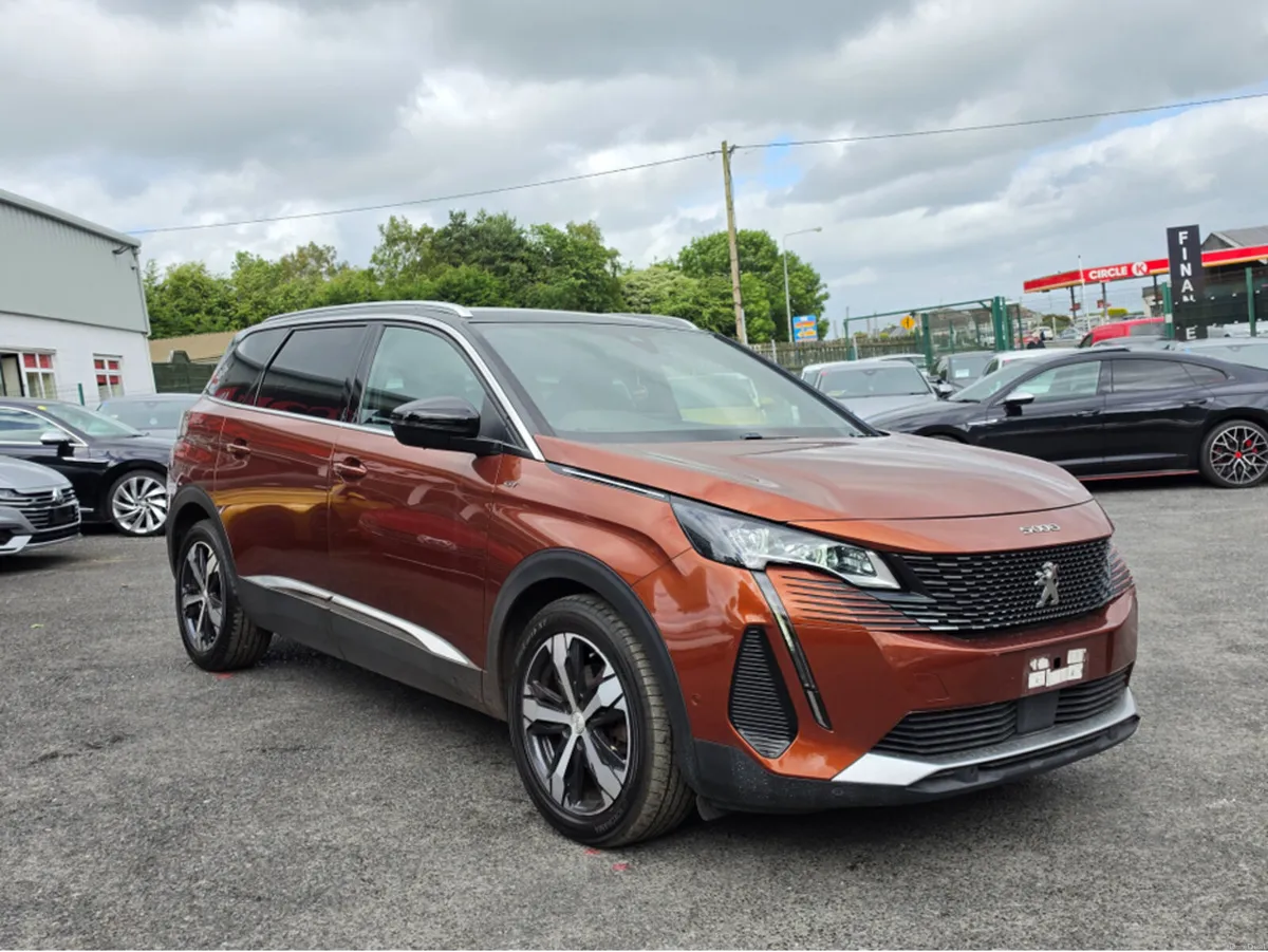 Peugeot 5008 GT LINE -  7 SEATER - QUILTED LEATHER - Image 2