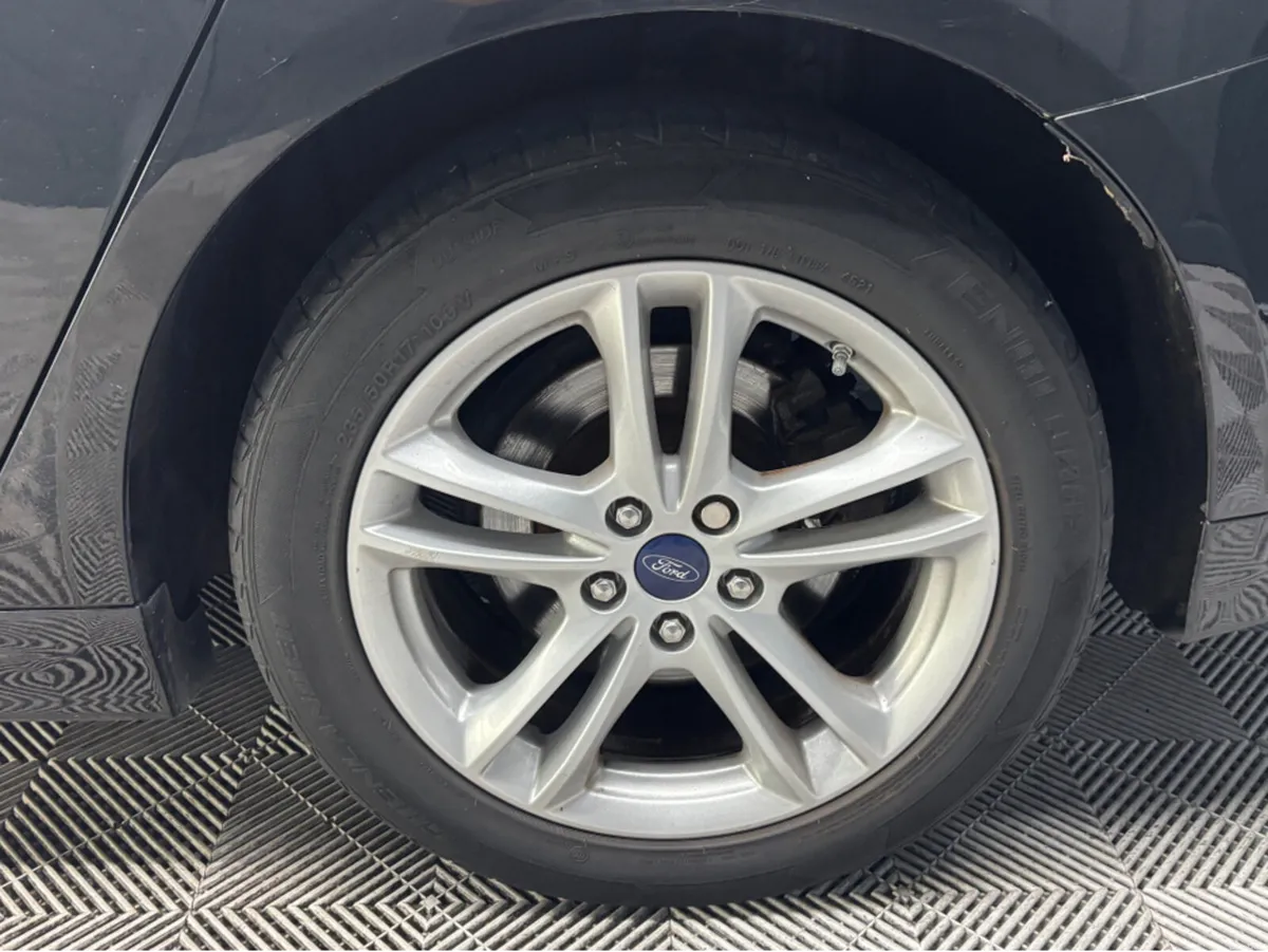 Ford Mondeo 5DR 1.5 TDCI 120PS 4DR - Image 3