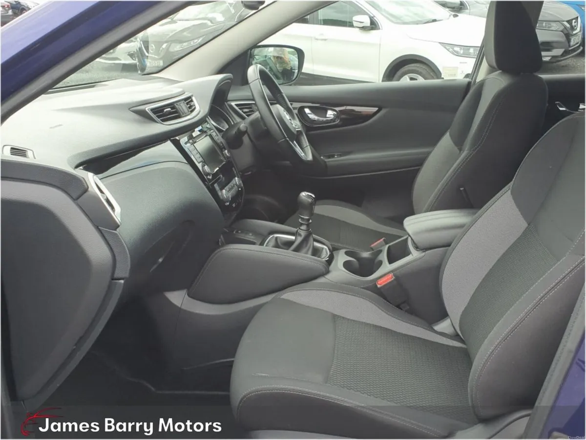 Nissan Qashqai 1.3 PET SV Safety Shield with Front - Image 4