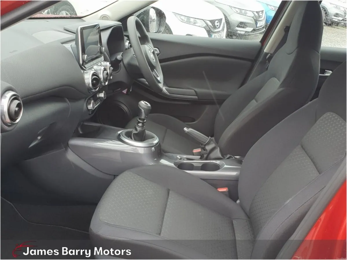 Nissan Juke 1.0T PET 2WD SV - Image 4