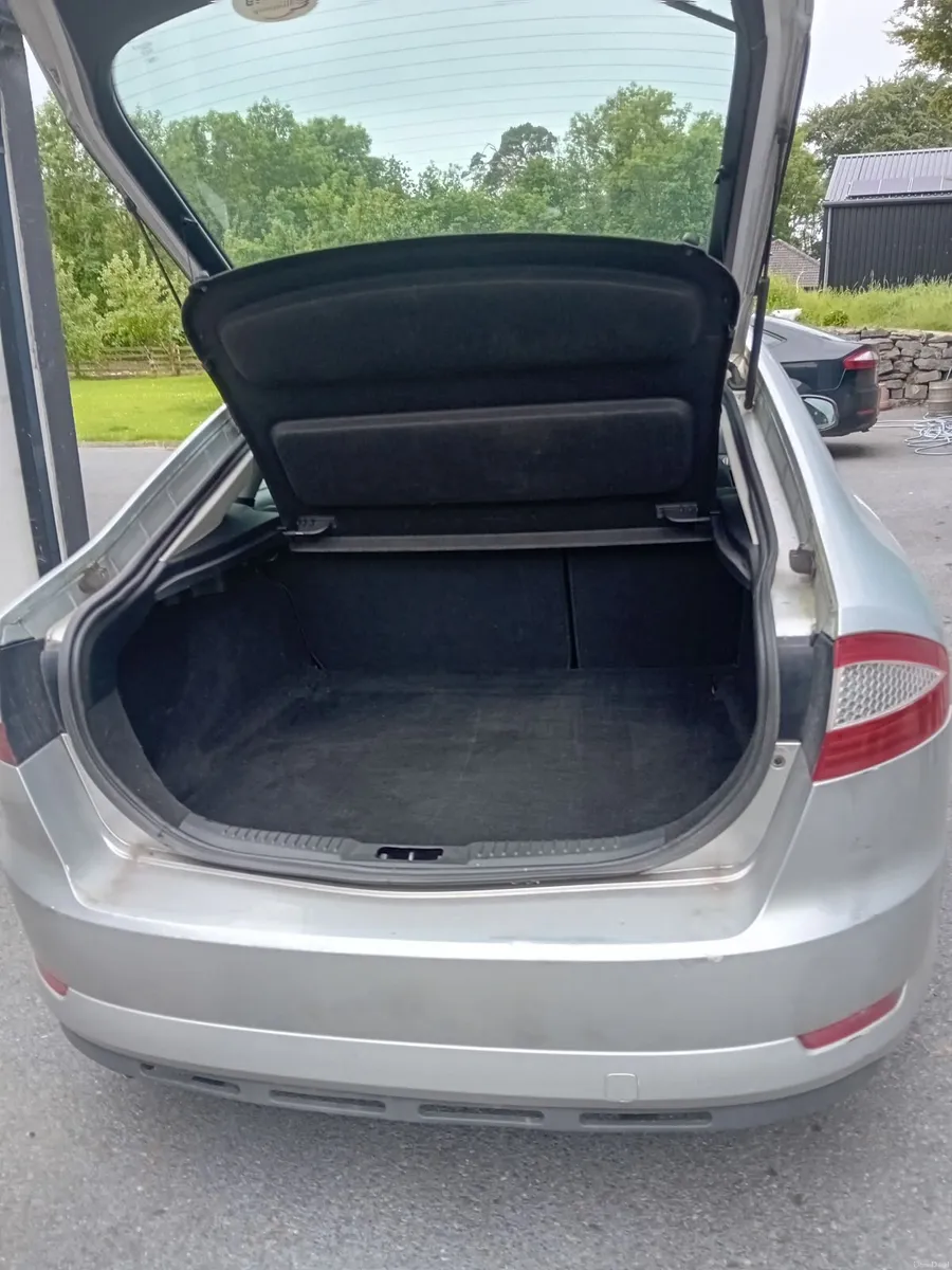 Ford Mondeo 2010 - Image 4