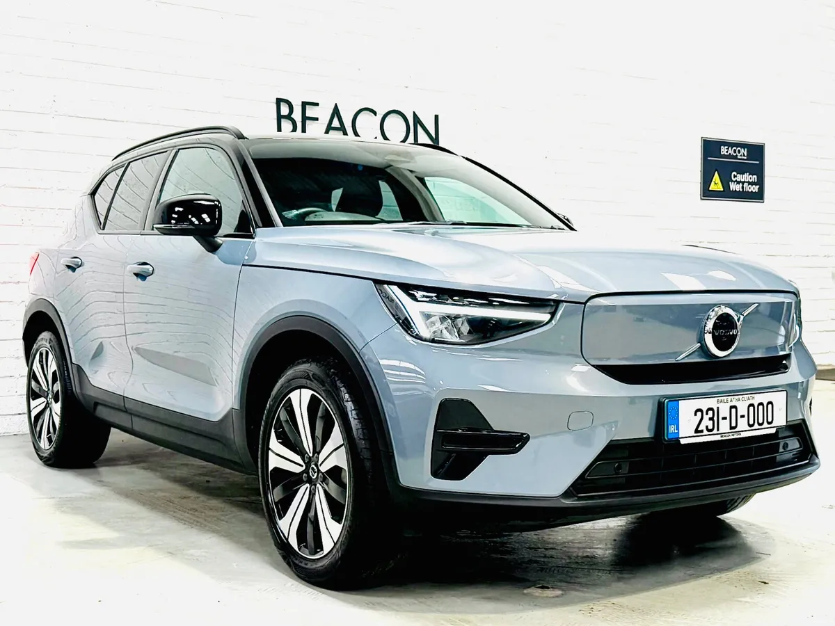 *2023*VOLVO XC40 PLUS 69KWH 170KW EV RECHARGE EDIT - Image 4