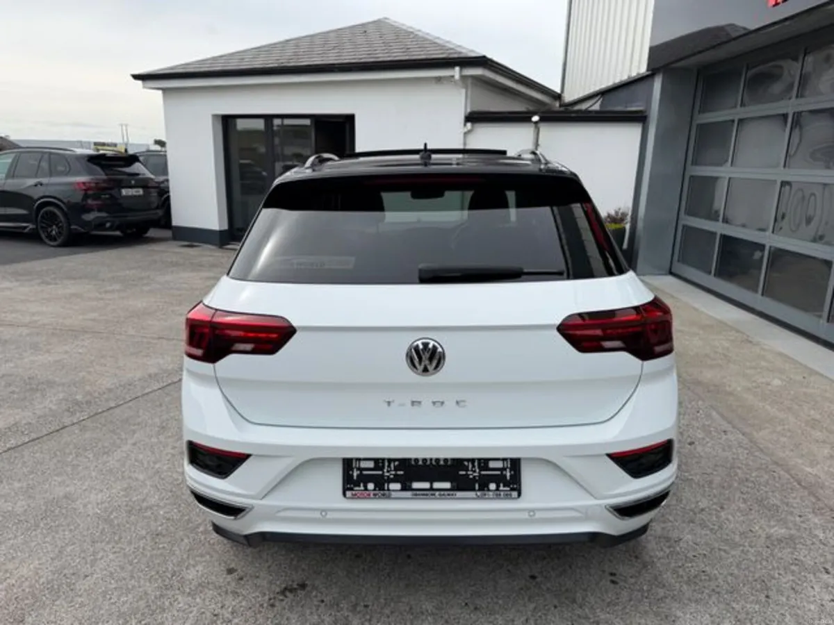 Volkswagen T-Roc R LINE 1.0 TSI M6F 115HP 5DR - Image 3