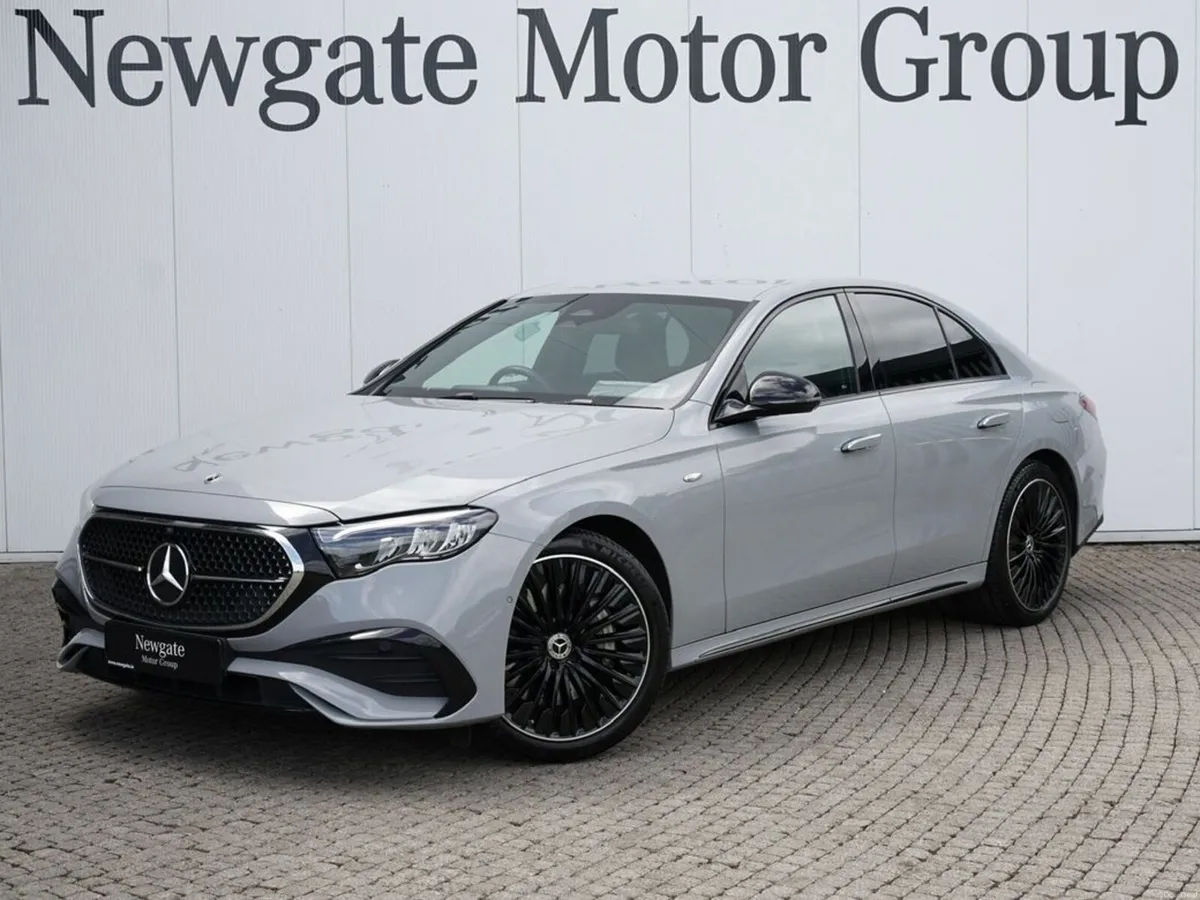 Mercedes-Benz E-Class E 300 E URBAN EDITION - Image 1