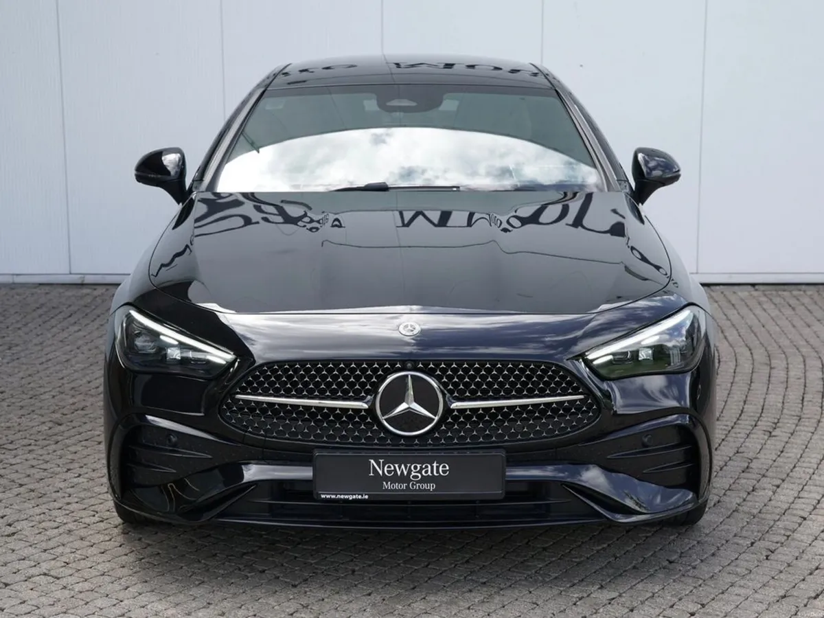 Mercedes-Benz CLE 300e AMG Premium - Image 3