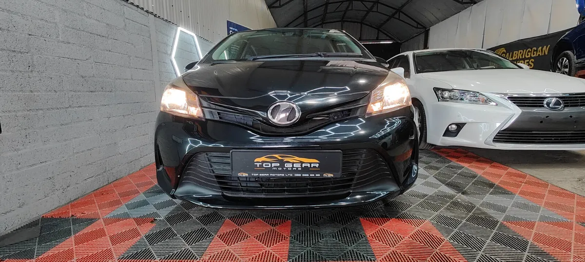 152 Toyota Vitz 1.3 Petrol Automatic- low Milage - Image 1
