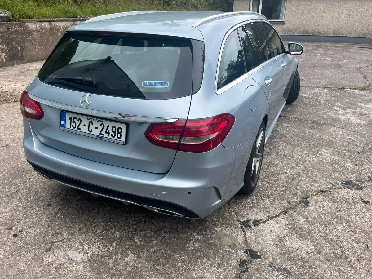 Mercedes - Image 2