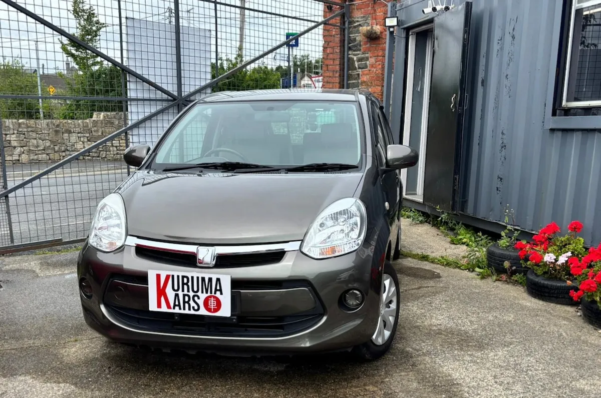🚗 Toyota Passo 2015 – Premium Light Green. 🚗 - Image 1