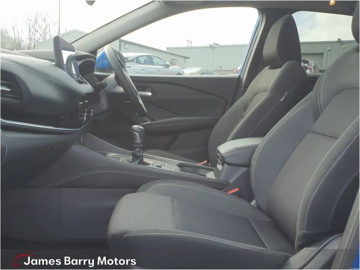 Nissan Qashqai 1.3P MHEV //  SV PREMIUM // Very Lo - Image 4