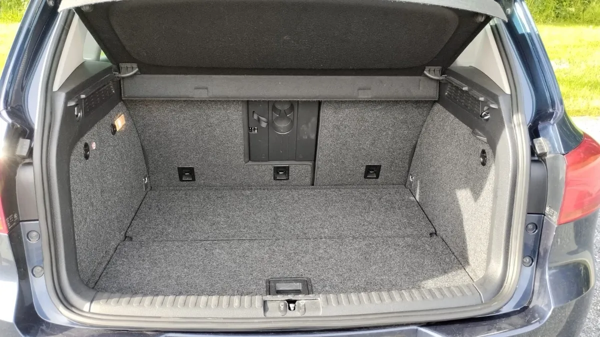 Volkswagen Tiguan 2012 - Image 4