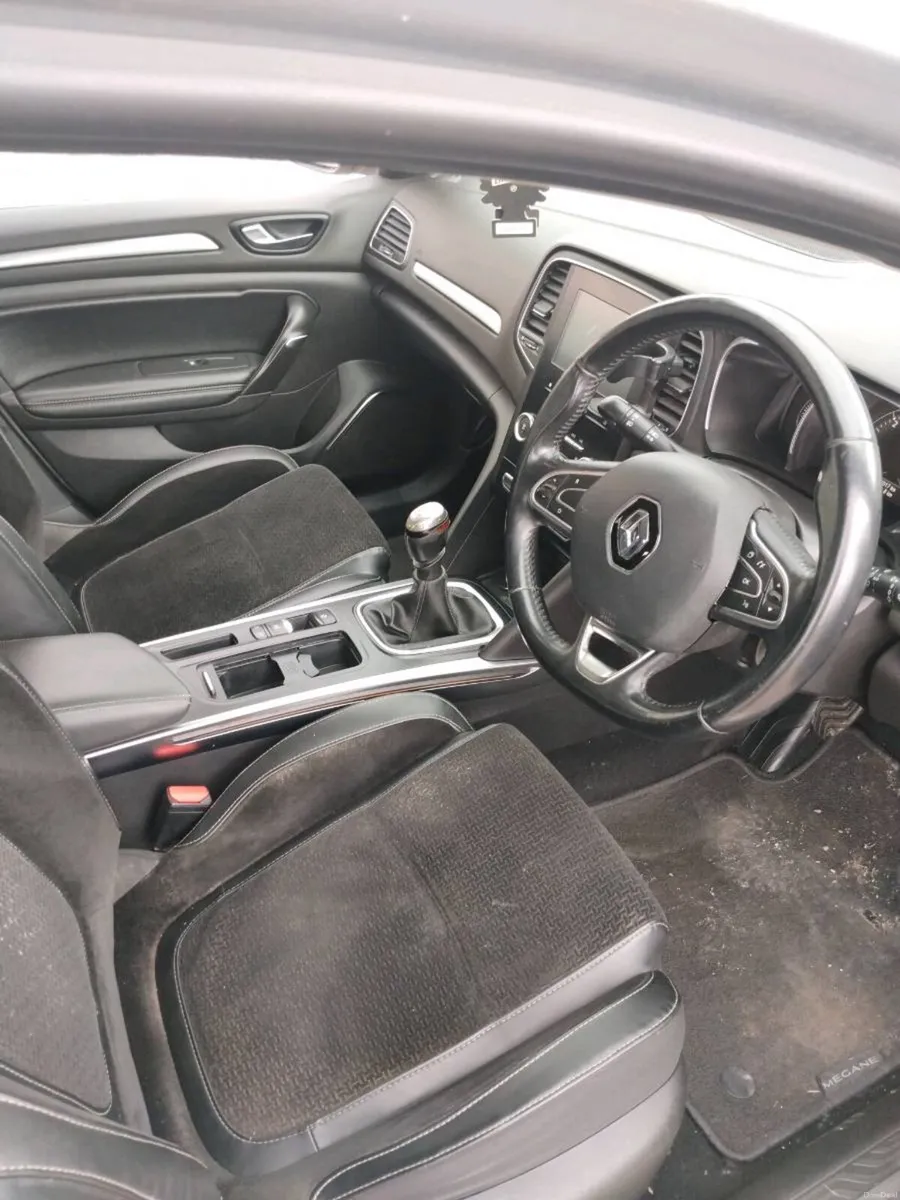 Renault Megane 1.5 diesel - Image 5