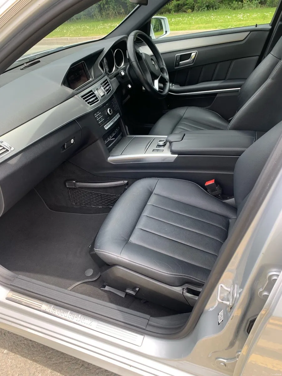 2016 Mercedes E220 auto, Nctd 6/27, tax 7/26 - Image 6