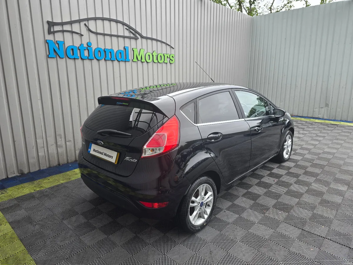 2017 Ford Fiesta 1.0 Petrol - Image 3