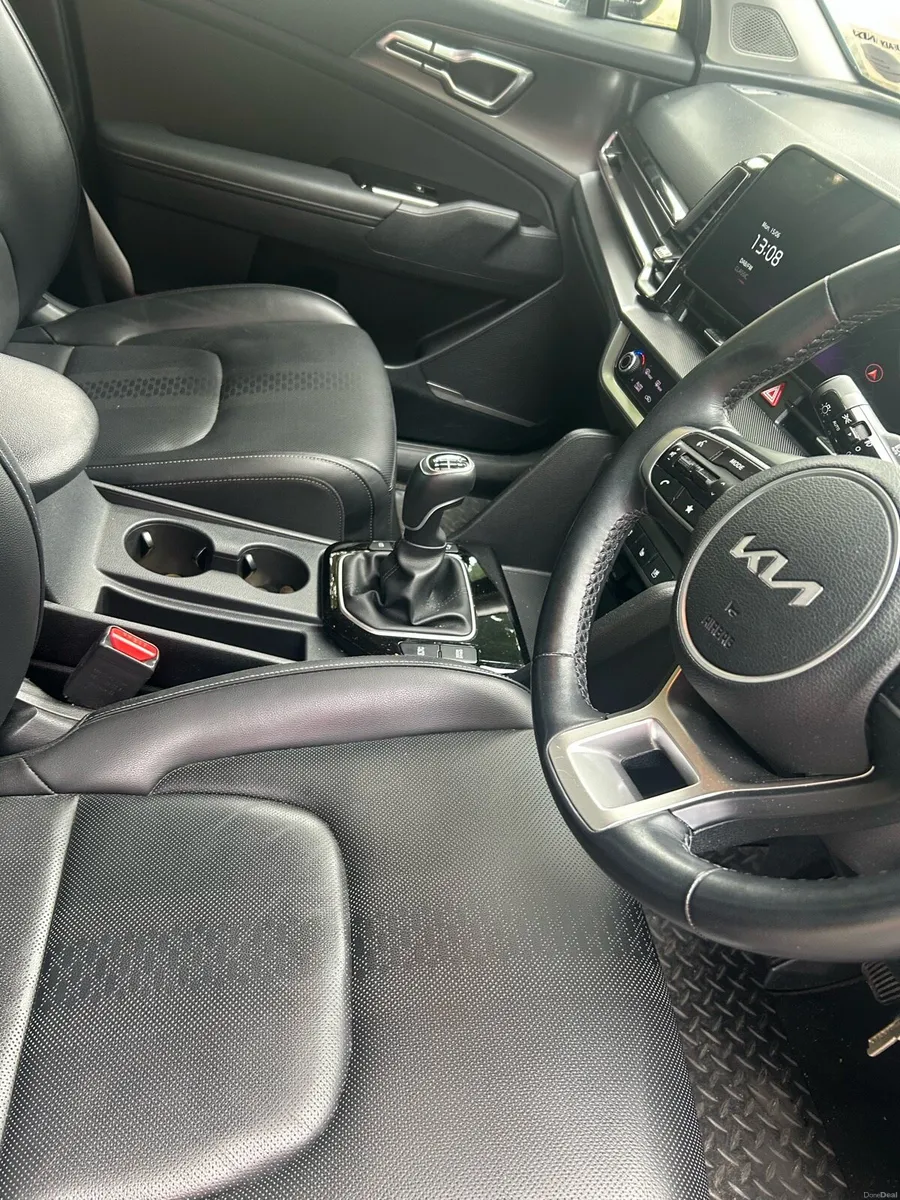 2024 Kia Sportage - Image 4