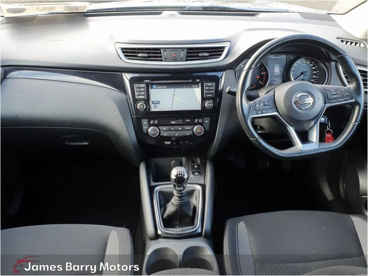 Nissan Qashqai 1.5 DSL SV - Image 3