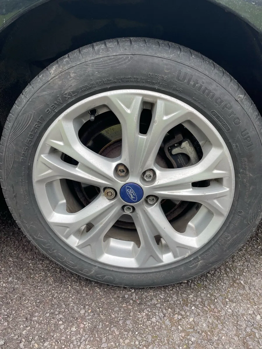 Car - Image 5