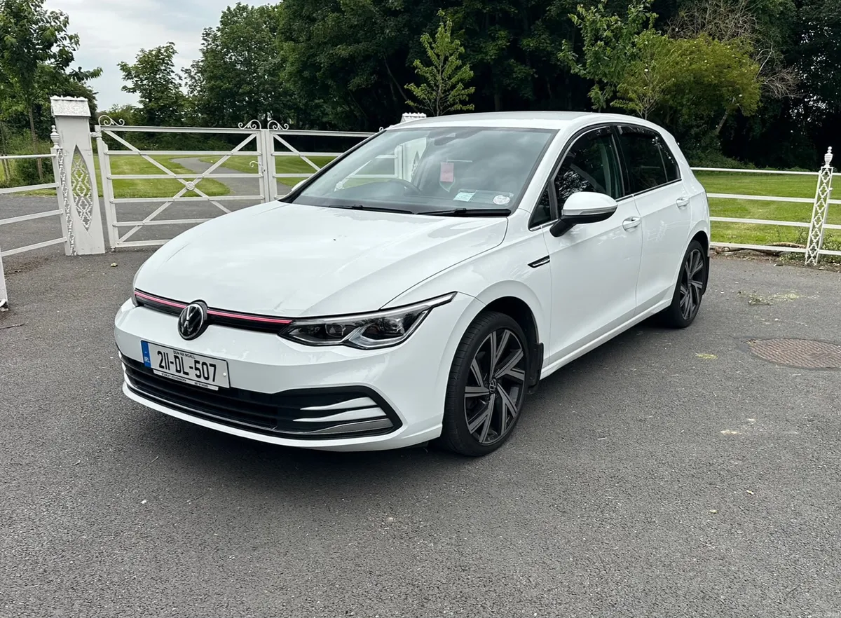 Volkswagen golf - Image 1