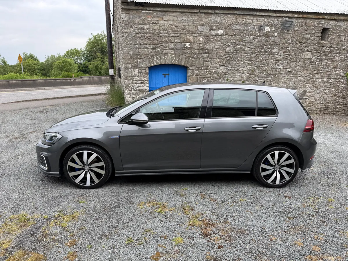 2018 Volkswagen Golf GTE 1.4 205 BHP €16450 - Image 5