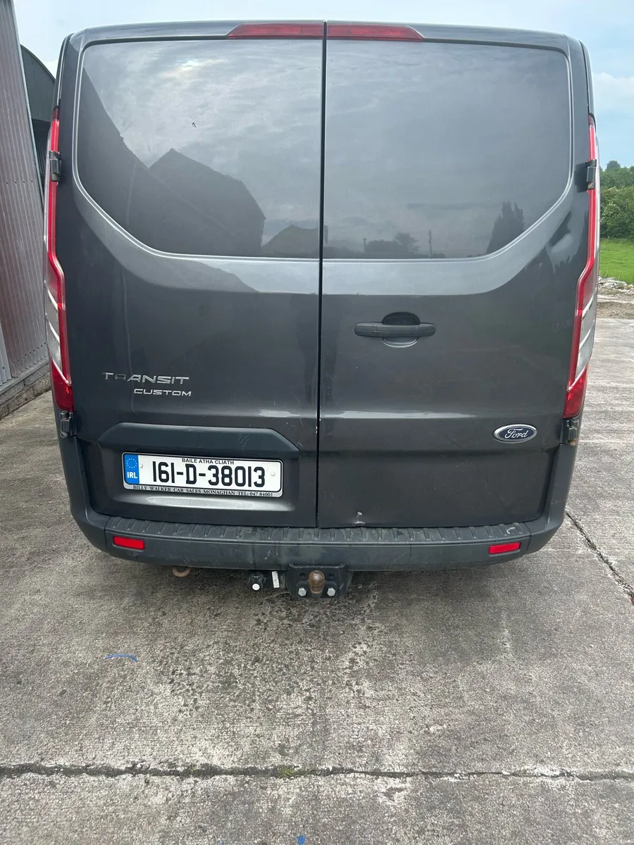Ford Transit Custom Van - Image 2