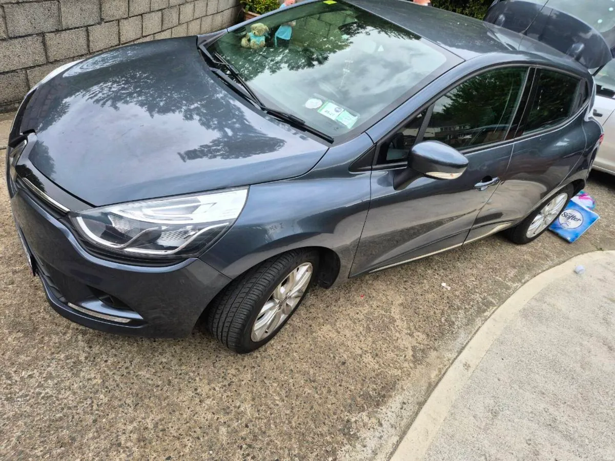 2019 Renault clio - Image 3