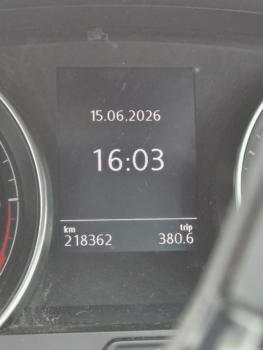 Volkswagen Golf 2017 highline - Image 2