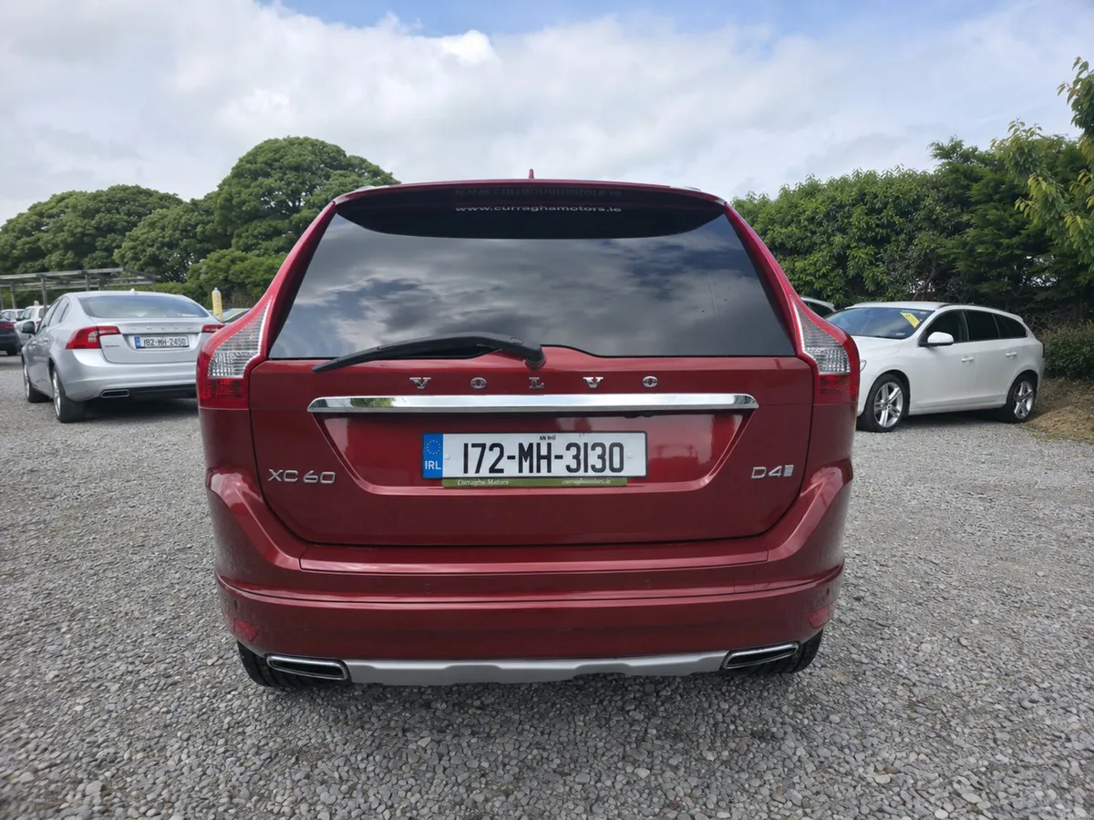Volvo XC60 D4 2017 - Image 4