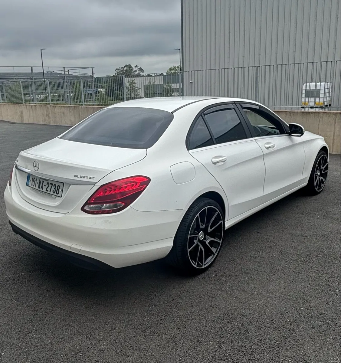 Immaculate Mercedes Benz c220 Automatic - Image 3