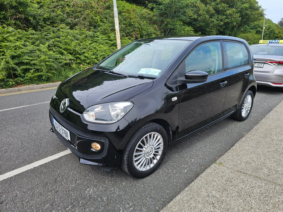Volkswagen up! 2016 1.0l AUTO HIGH SPEC - Image 2
