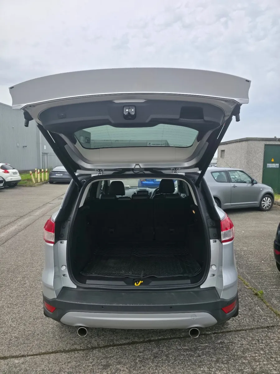 Ford Kuga 2016 Titanium Manual - Image 2