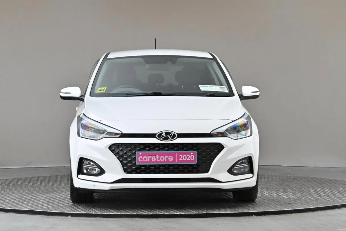 Hyundai i20 1.2 ACTIVE DELUXE PLUS 5SPD **LOW KMS* - Image 2