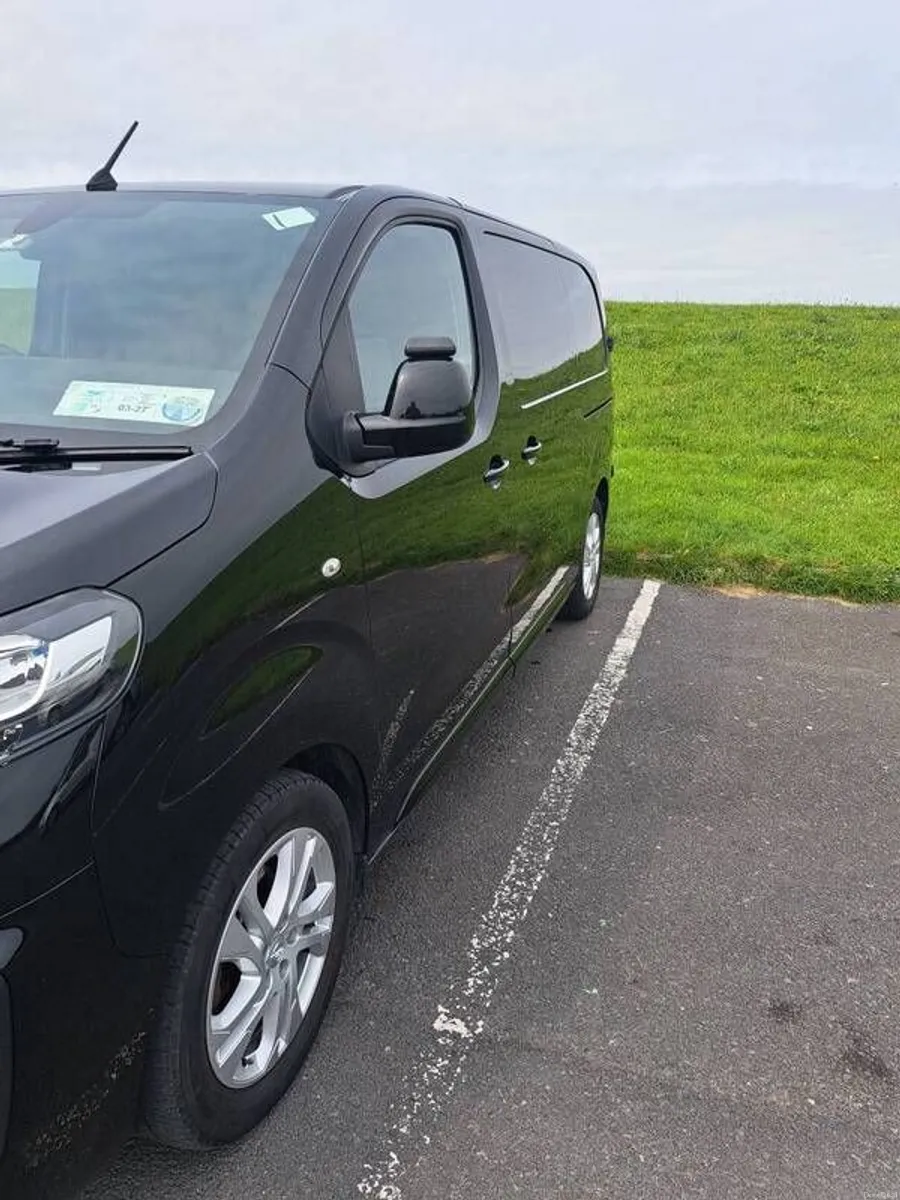 2021 Opel Vivaro - Image 2