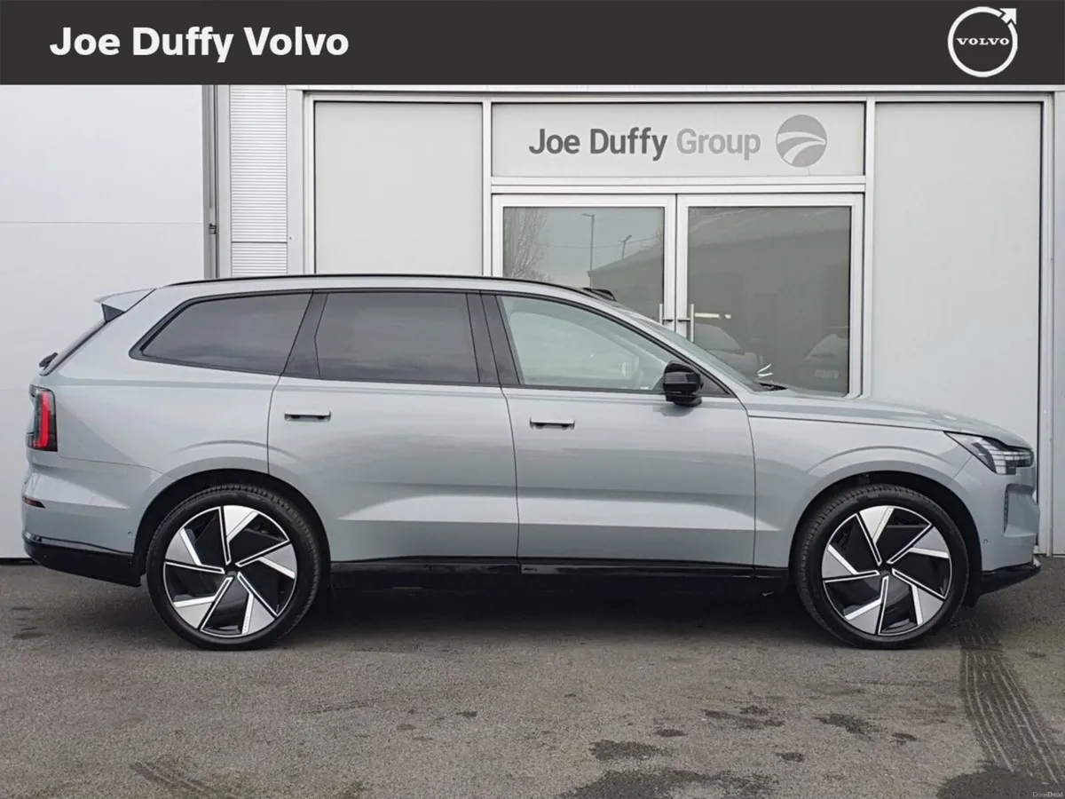 Volvo EX90 Twin Motor Ultra - Image 4