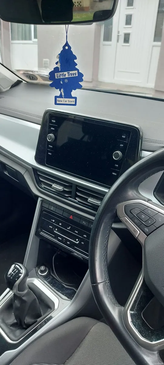 Volkswagen T-Roc 2023 - Image 5