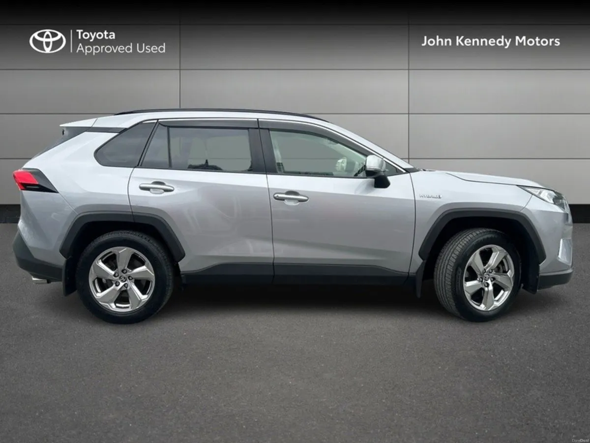 Toyota RAV4 HYBRID SOL - Image 3
