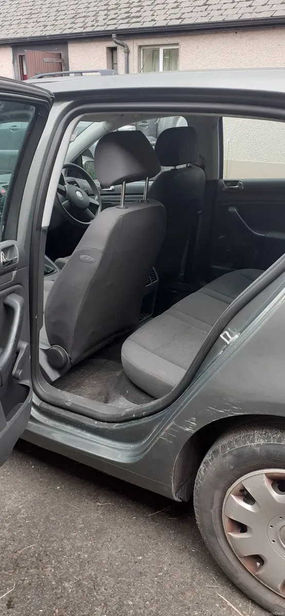 Volkswagen Golf 2005 - Image 4