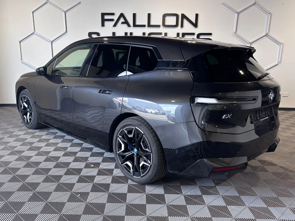 2023 BMW IX XDRIVE50 M SPORT / 232 REG / HIGH SPEC - Image 4